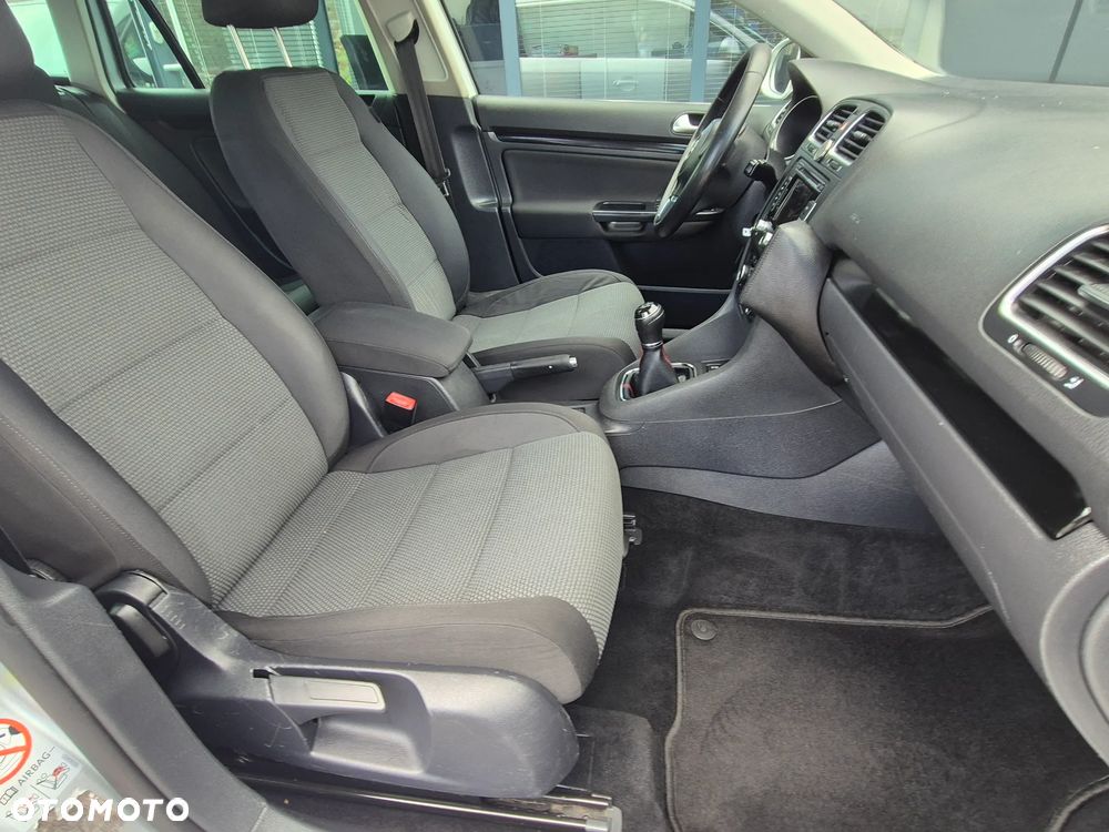 Volkswagen Golf Variant 1.6 TDI DPF Comfortline - 34