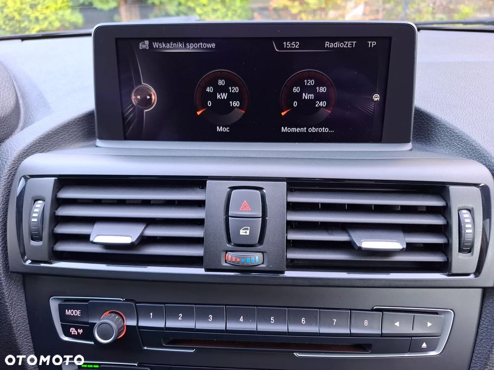 BMW Seria 1 116i Sport Line - 24