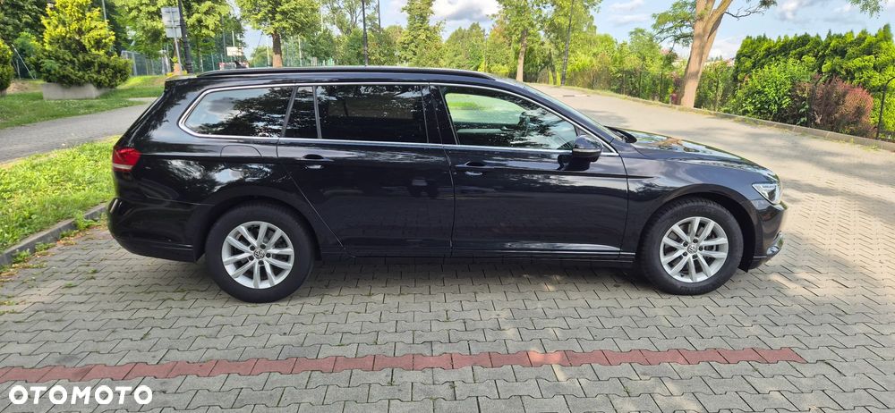 Volkswagen Passat Variant 2.0 TDI DSG (BlueMotion Technology) Comfortline - 4