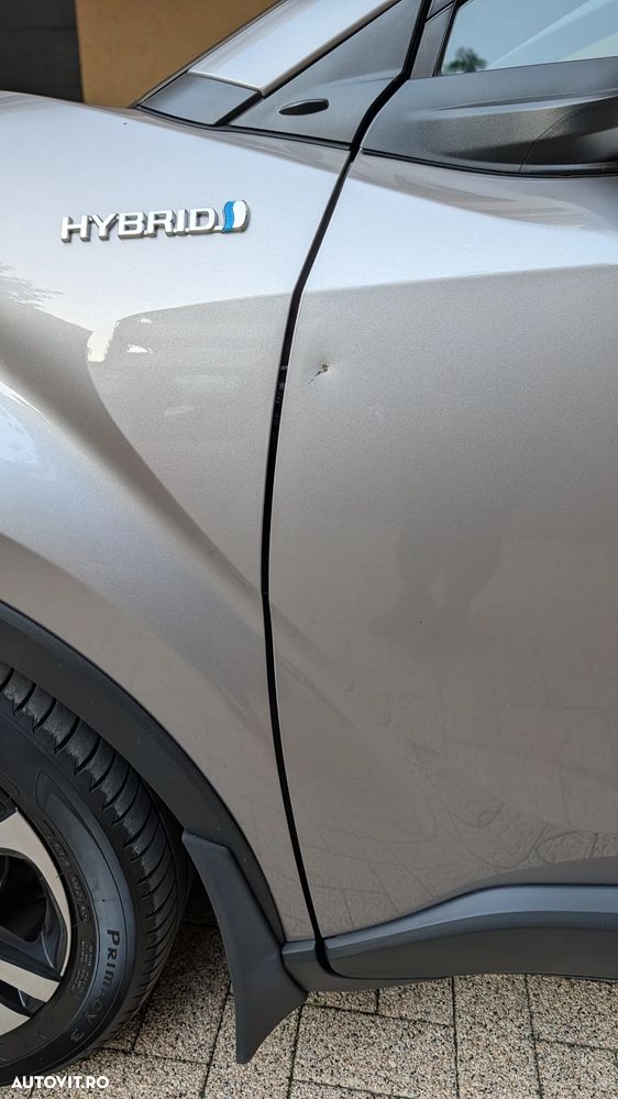 Toyota C-HR 1.8 HSD 4x2 CVT C-lassy LED - 28