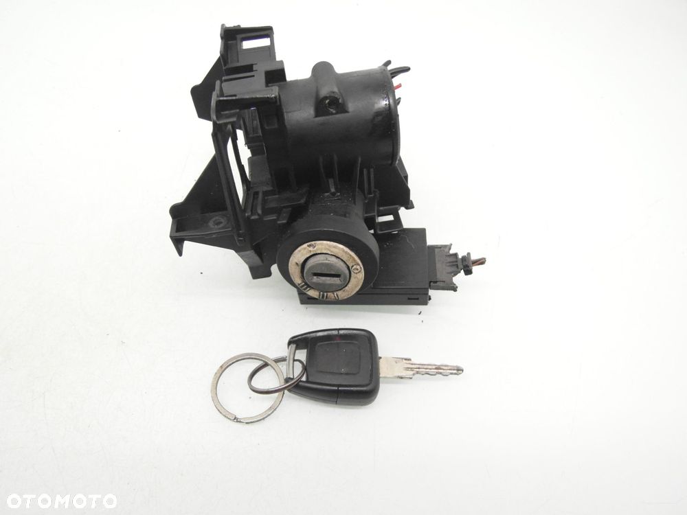 STACYJKA OPEL ASTRA II G 90589313 90589389 - 1