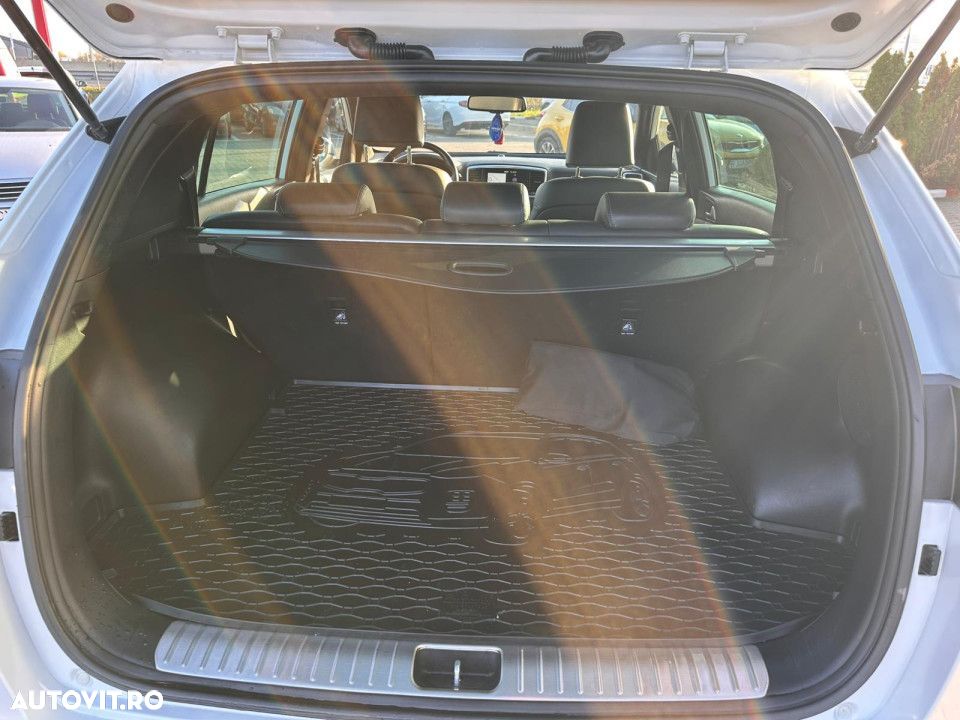 Kia Sportage - 11