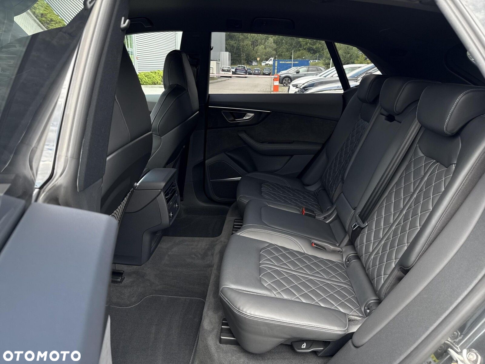 Audi Q8 - 13