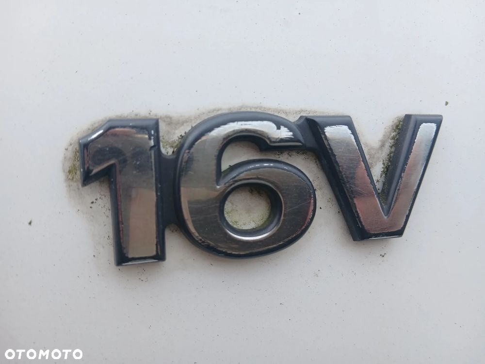 Volkswagen Polo - 10