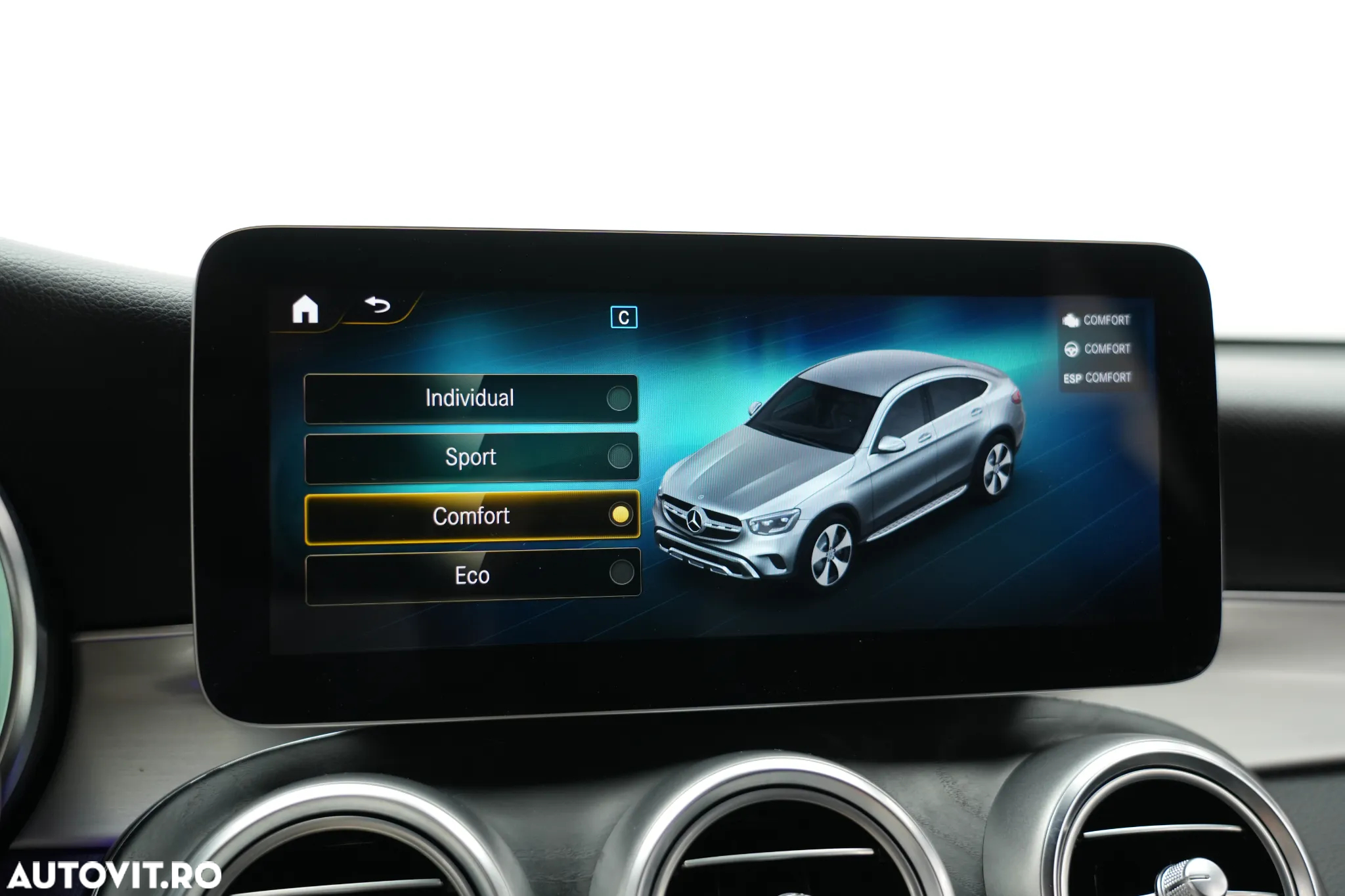 Mercedes-Benz GLC Coupe 200 d 4Matic 9G-TRONIC AMG Line - 30