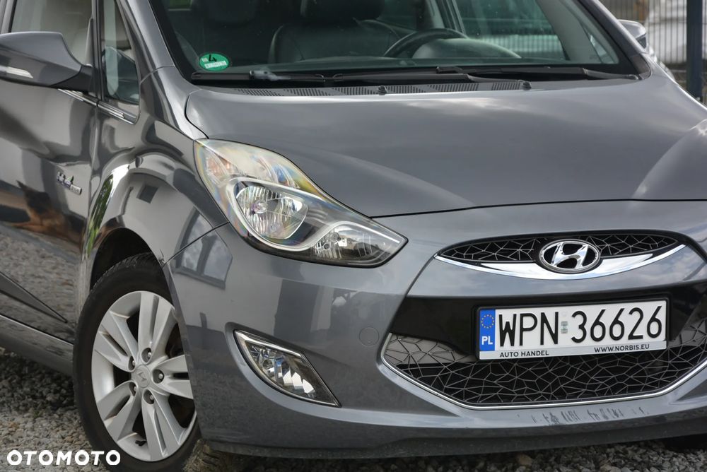 Hyundai ix20 1.4 Premium - 23