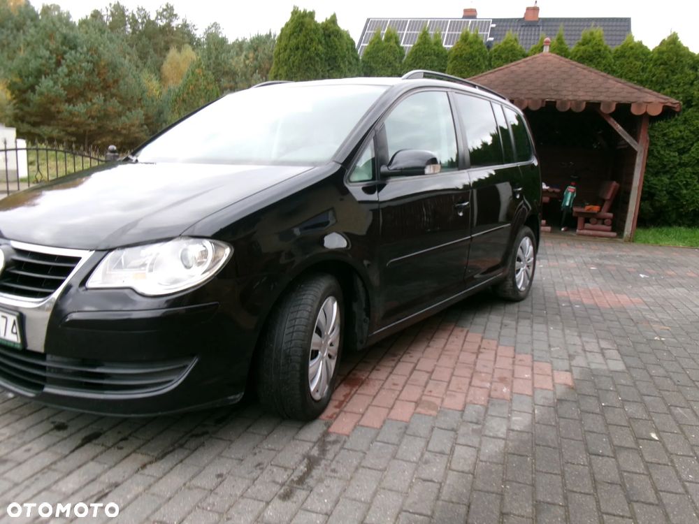 Volkswagen Touran - 2