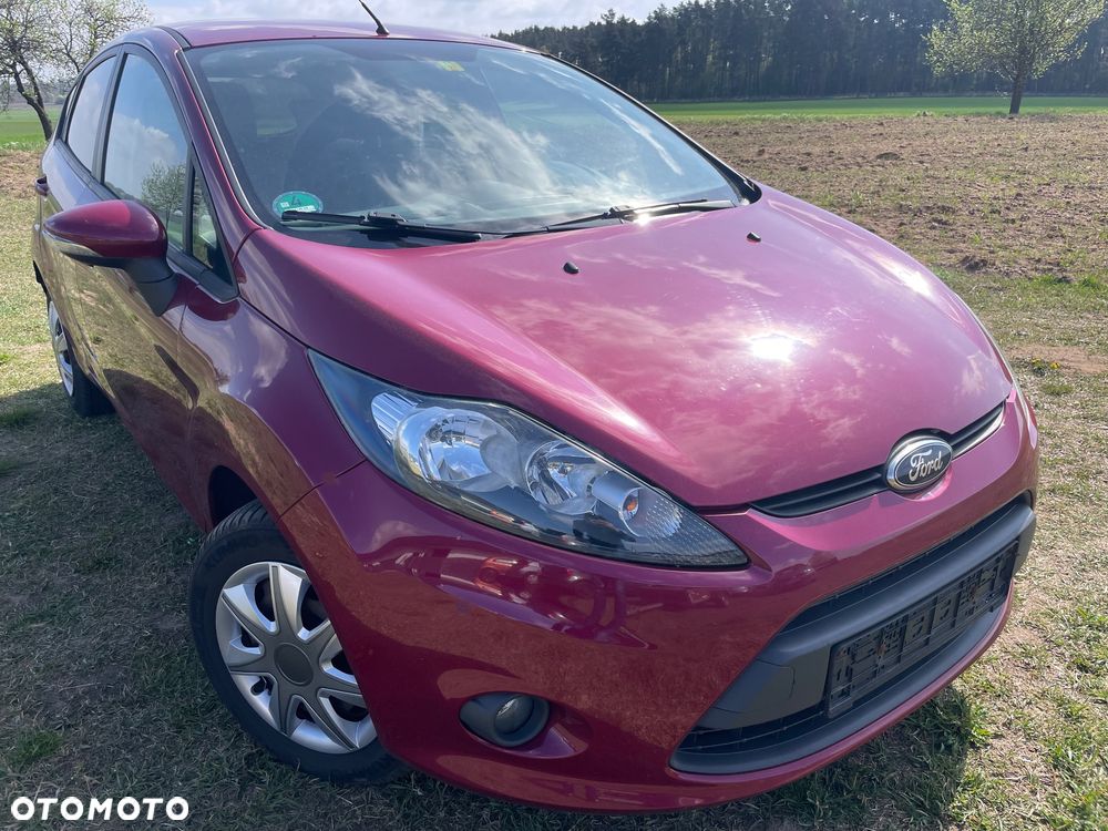 Ford Fiesta - 2
