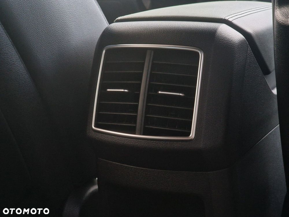 Kia Sportage - 16