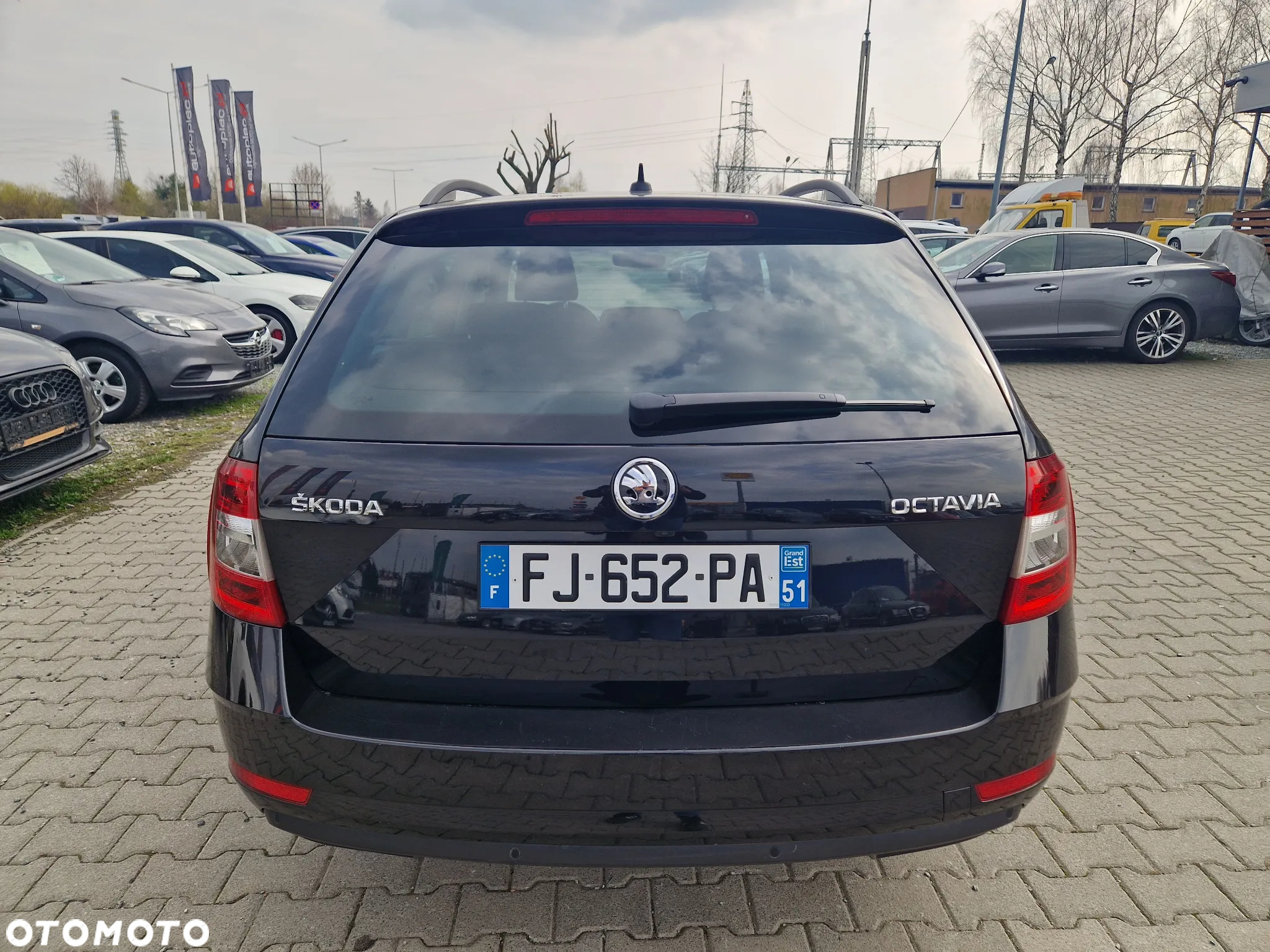 Skoda Octavia Combi 1.5 TSI ACT DSG Ambition - 6
