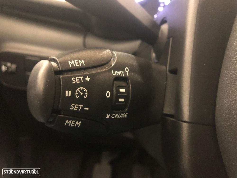 Citroën C3 1.2 PureTech Plus - 16