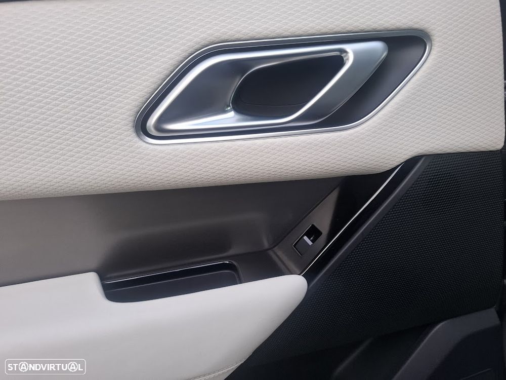 Land Rover Range Rover Velar 2.0 P400e AWD Dynamic SE - 36