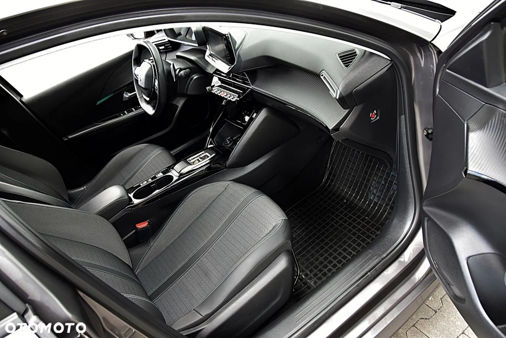 Peugeot 208 1.2 PureTech Allure S&S EAT8 - 23