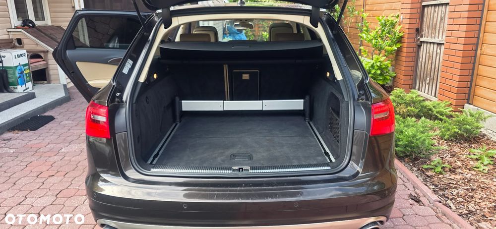 Audi A6 Allroad - 25