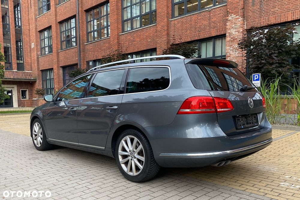 Volkswagen Passat 2.0 TDI DSG BlueMotion Technology Highline - 10