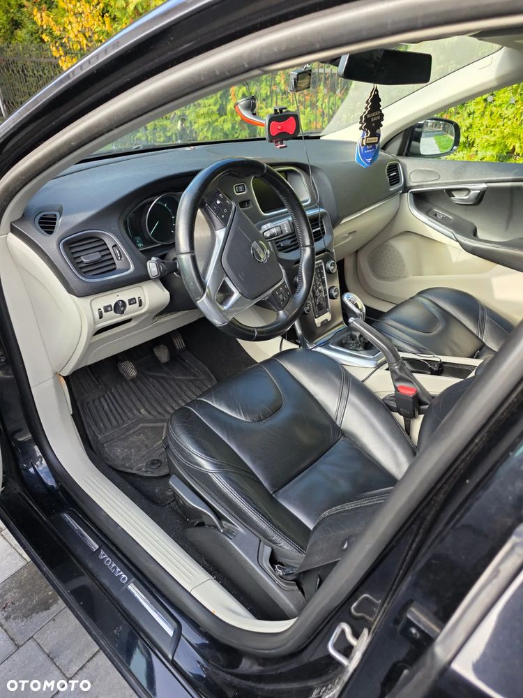 Volvo V40 D2 Kinetic - 8