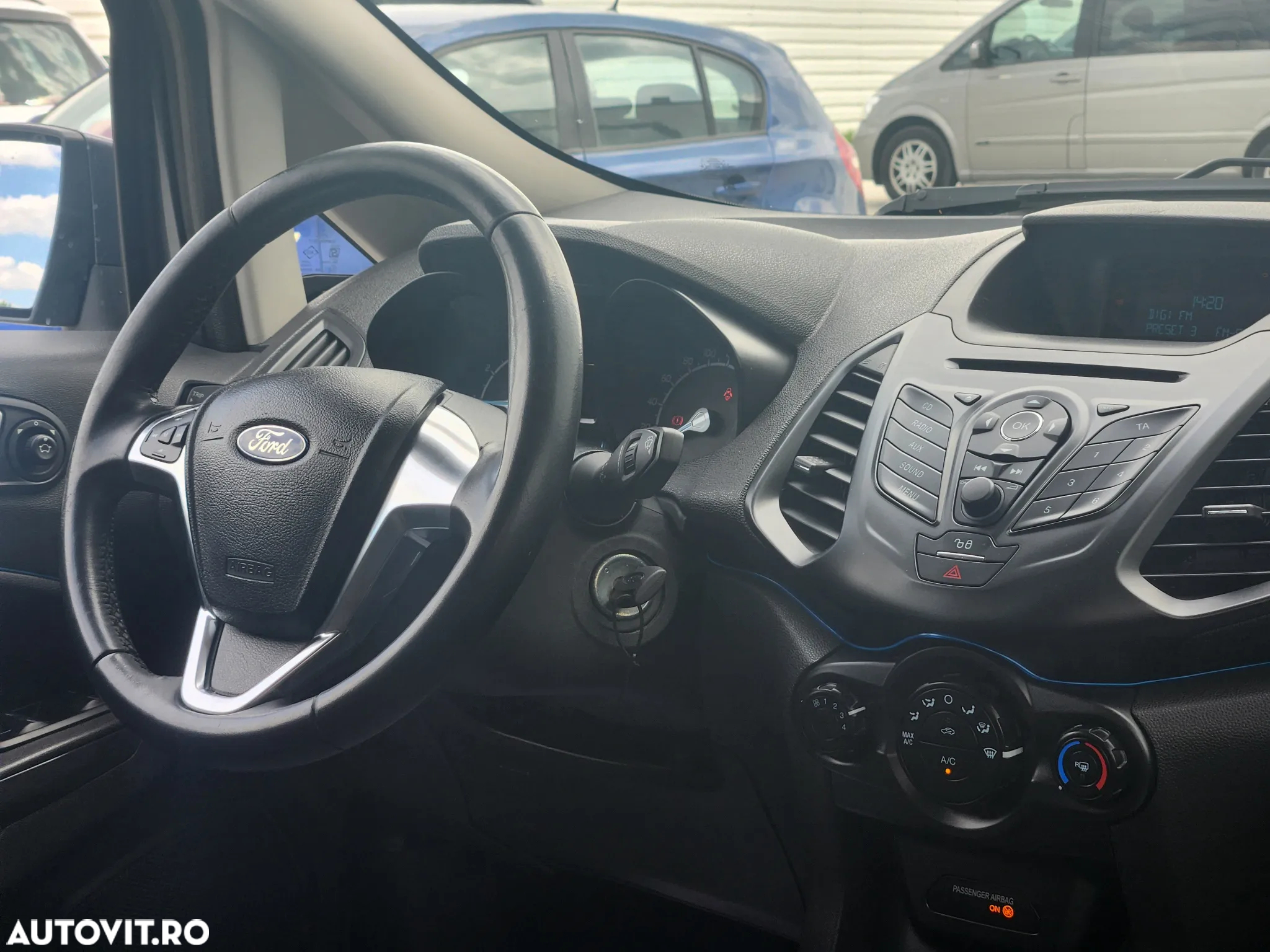 Ford EcoSport - 7