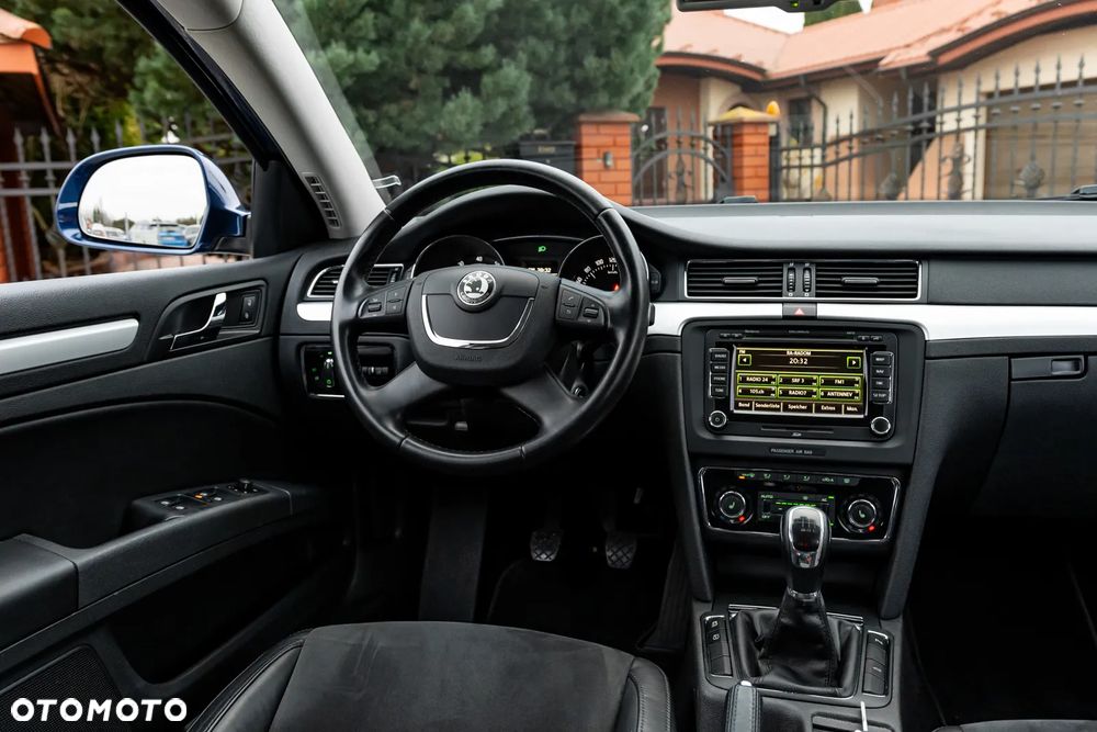 Skoda Superb 1.8 TSI 4x4 Exclusive - 24