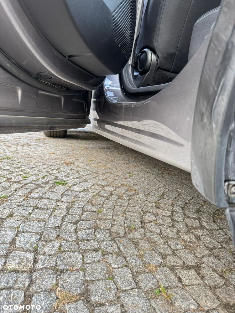 Renault Captur - 19