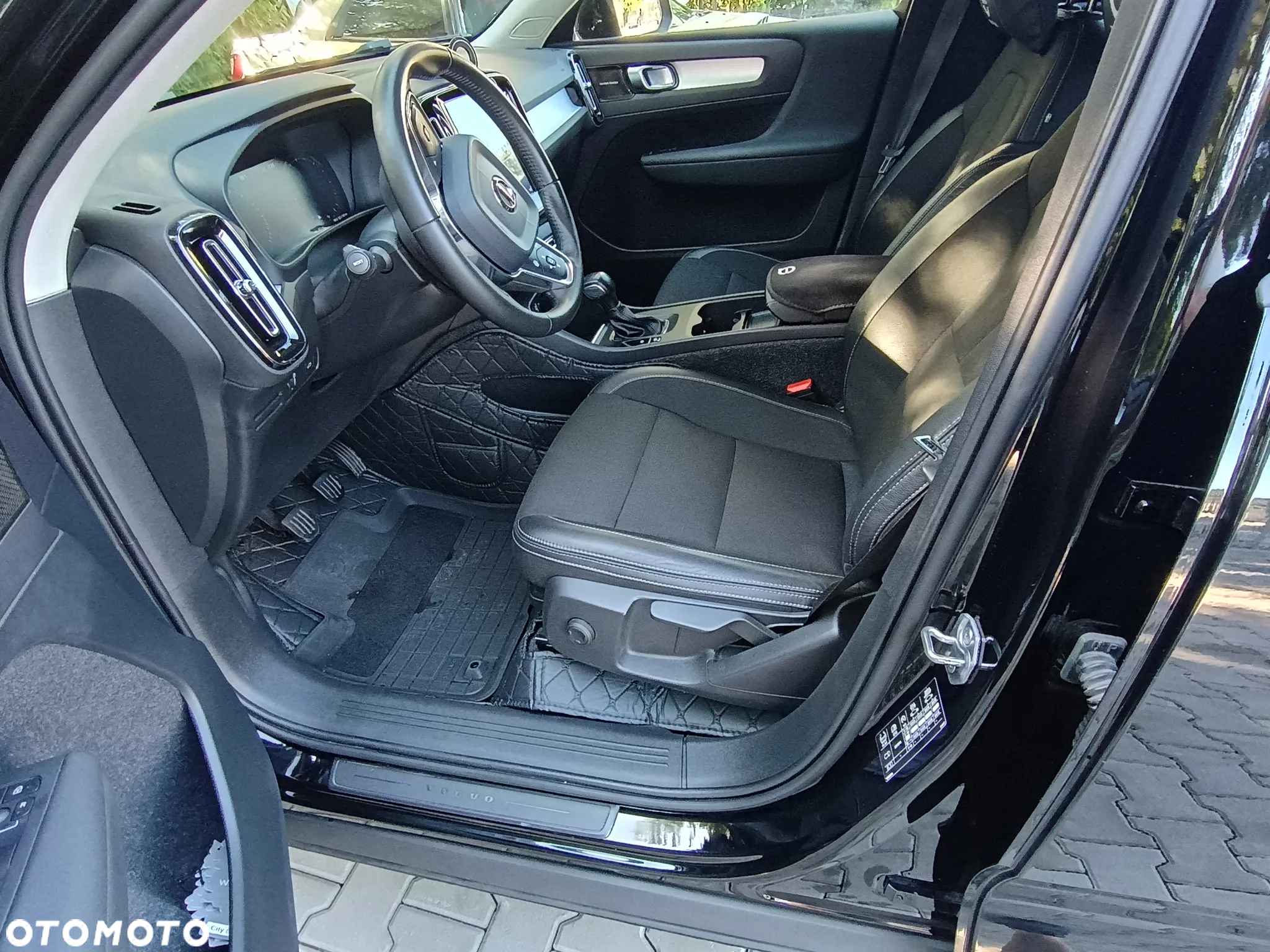 Volvo XC 40 D3 Momentum - 13