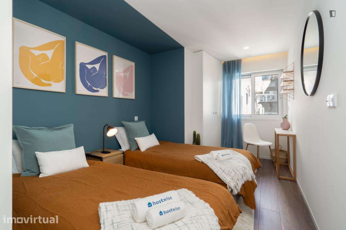 Apartamento com 2 quartos - localizado em Cedofeita Porto - Grande imagem: 2/50