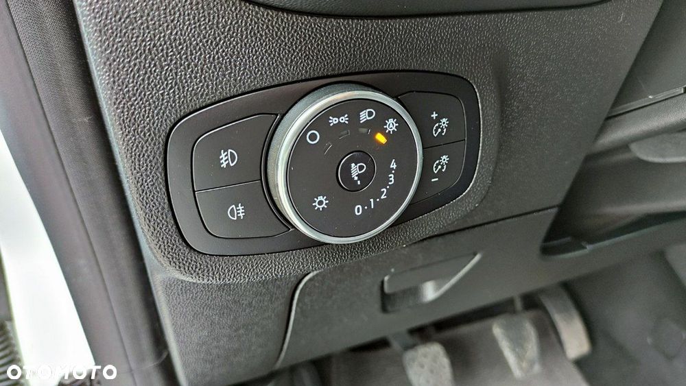 Ford Fiesta - 26
