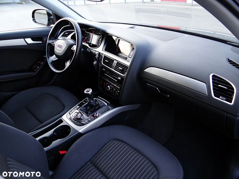 Audi A4 Avant 2.0 TDI DPF Attraction - 26