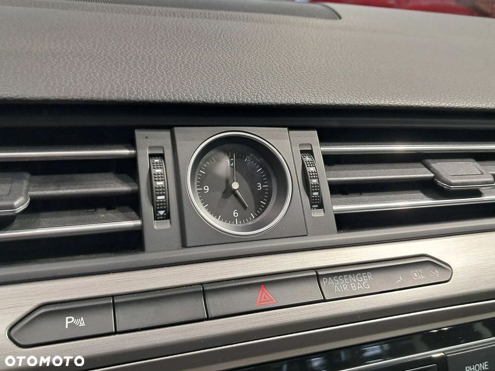 Volkswagen Passat 2.0 TDI BMT Trendline - 21