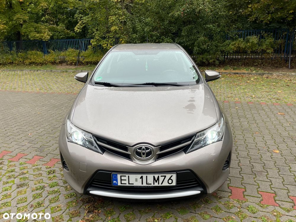 Toyota Auris 1.4 D-4D 2010 - 7