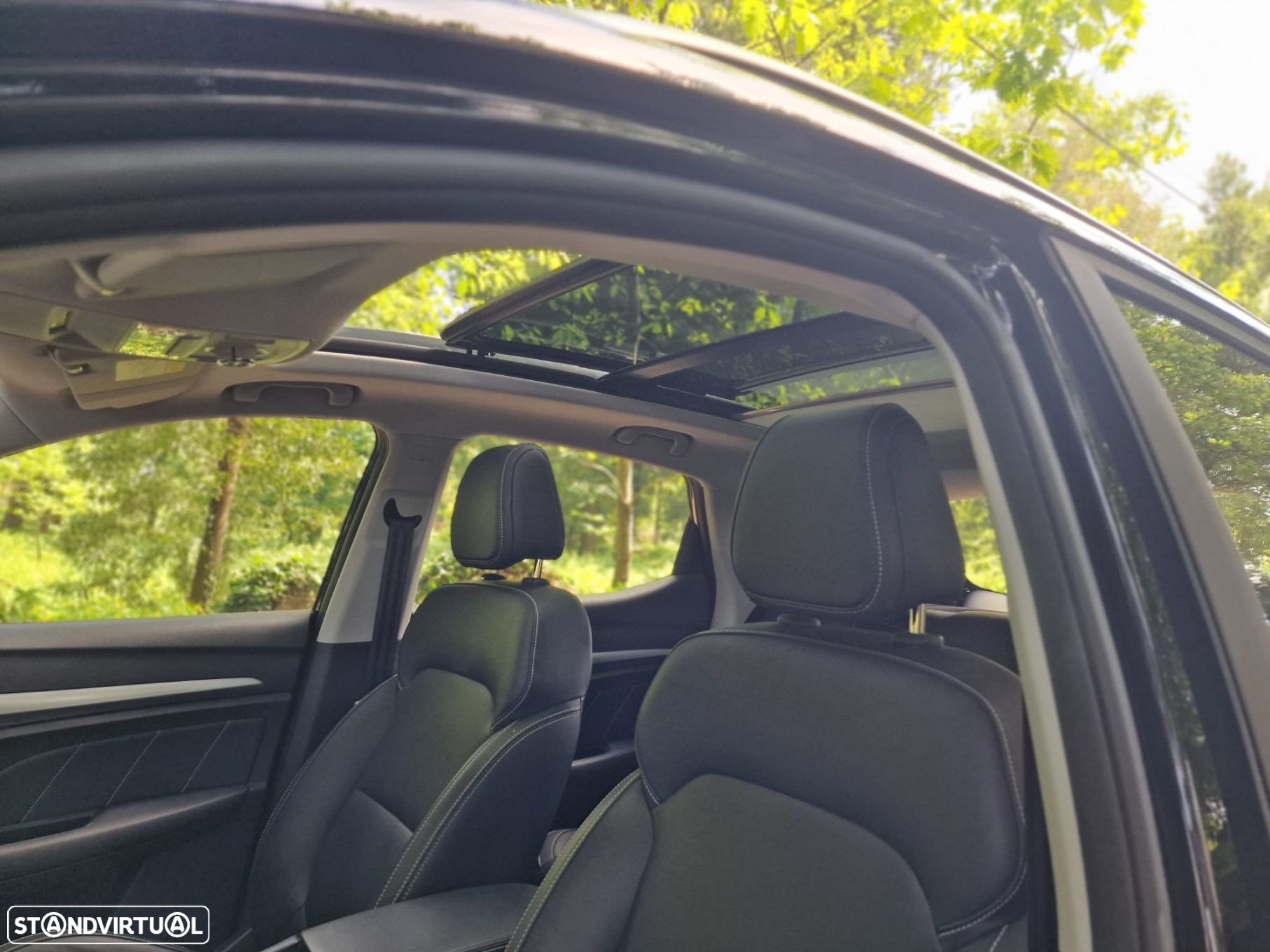 MG ZS EV 44.5 kWh Luxury - 42