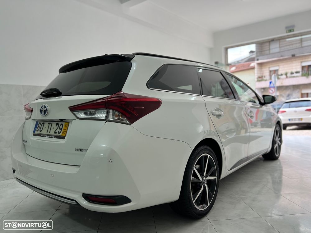 Toyota Auris Touring Sports 1.8 HSD Comfort - 6