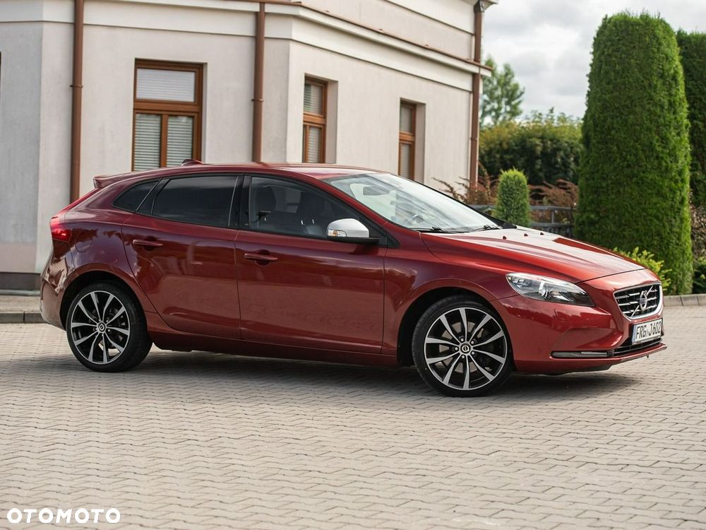 Volvo V40 D4 Kinetic - 18