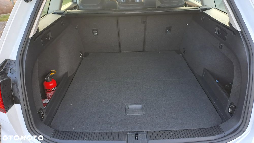 Volkswagen Passat Alltrack - 16