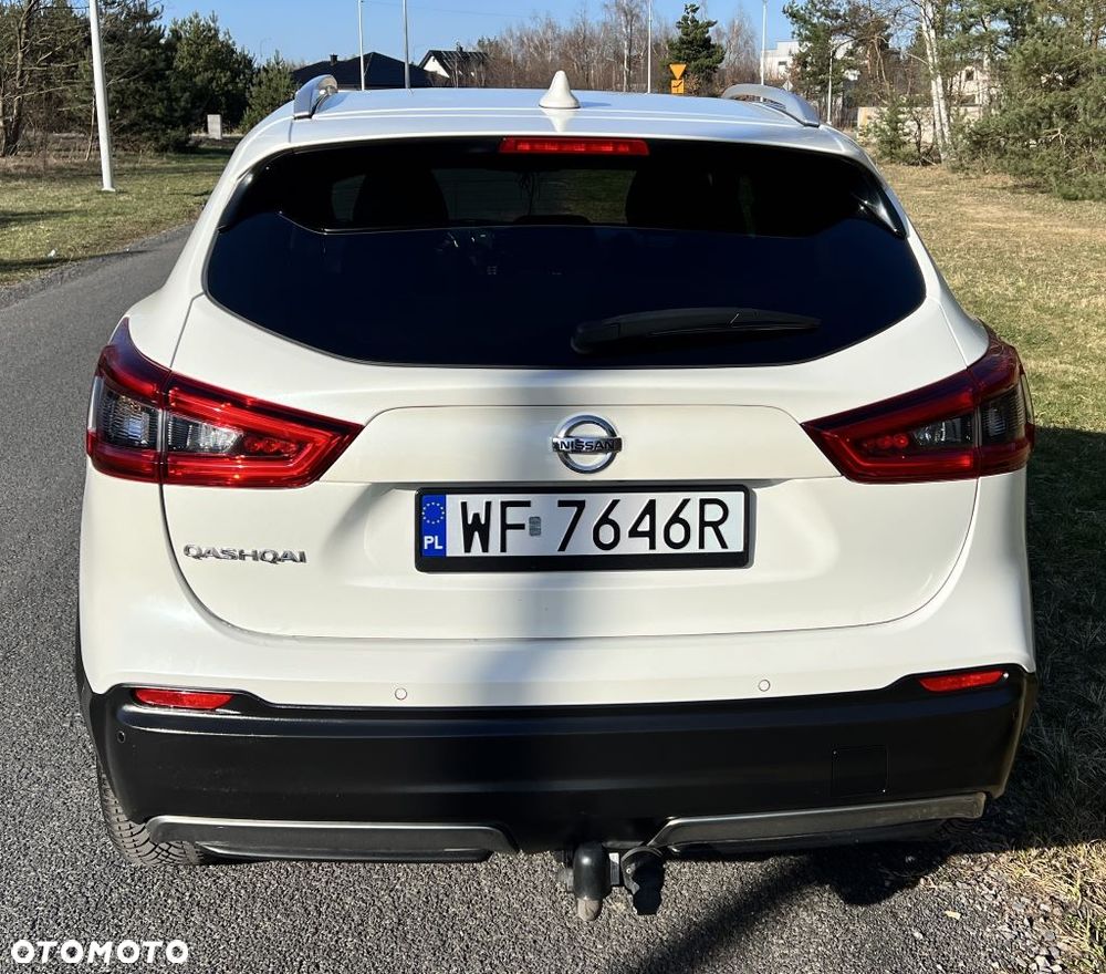 Nissan Qashqai 1.6 DCi 4x4 Tekna+ - 4