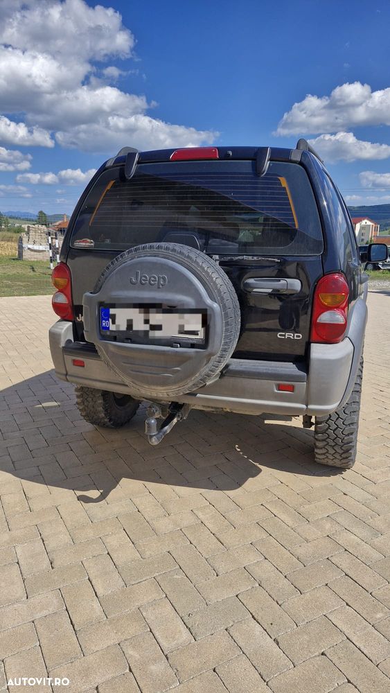 Jeep Cherokee - 5