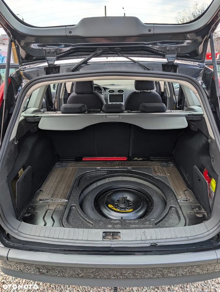 Ford Focus 1.6 Ti-VCT Trend - 9