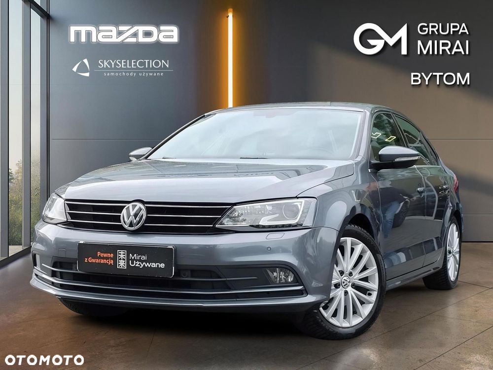 Volkswagen Jetta 1.4 TSI BMT Highline DSG - 2