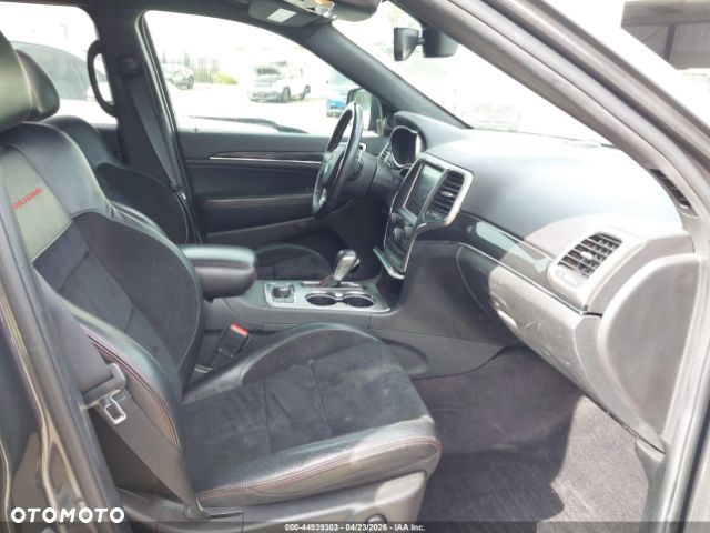 Jeep Grand Cherokee - 6