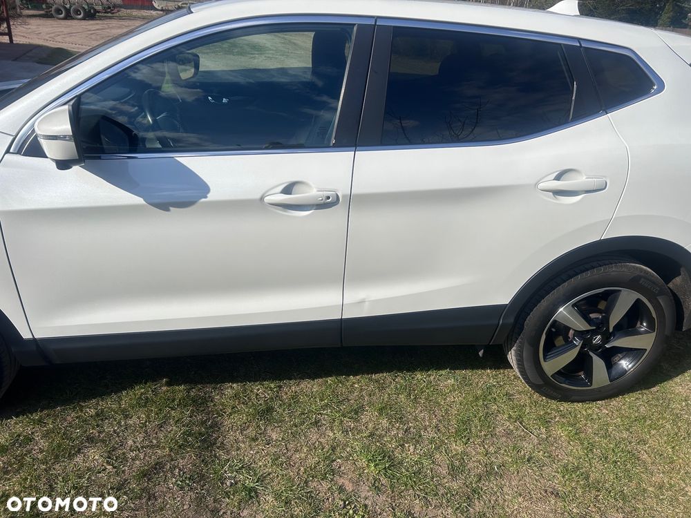 Nissan Qashqai 1.2 DIG-T N-Connecta - 5