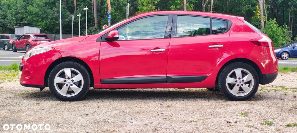 Renault Megane 1.6 16V Dynamique - 9