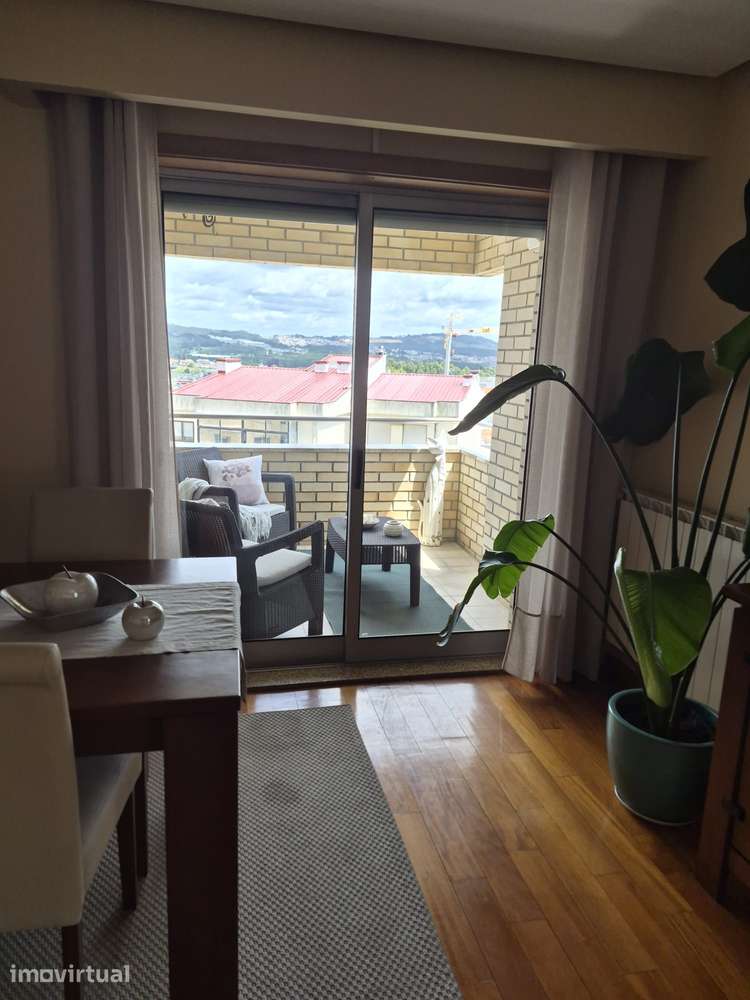 Comprar Excepcional Apartamento T2+1/ 3frentes Águas Santas - Grande imagem: 2/27