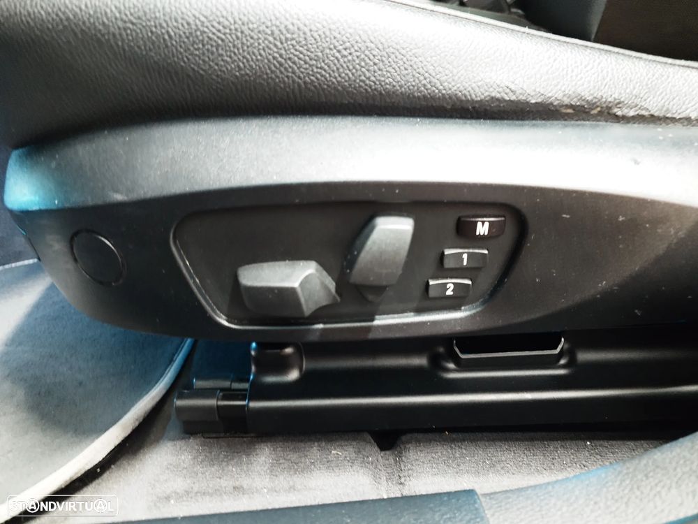 BMW X1 xDrive18d Aut. xLine - 41