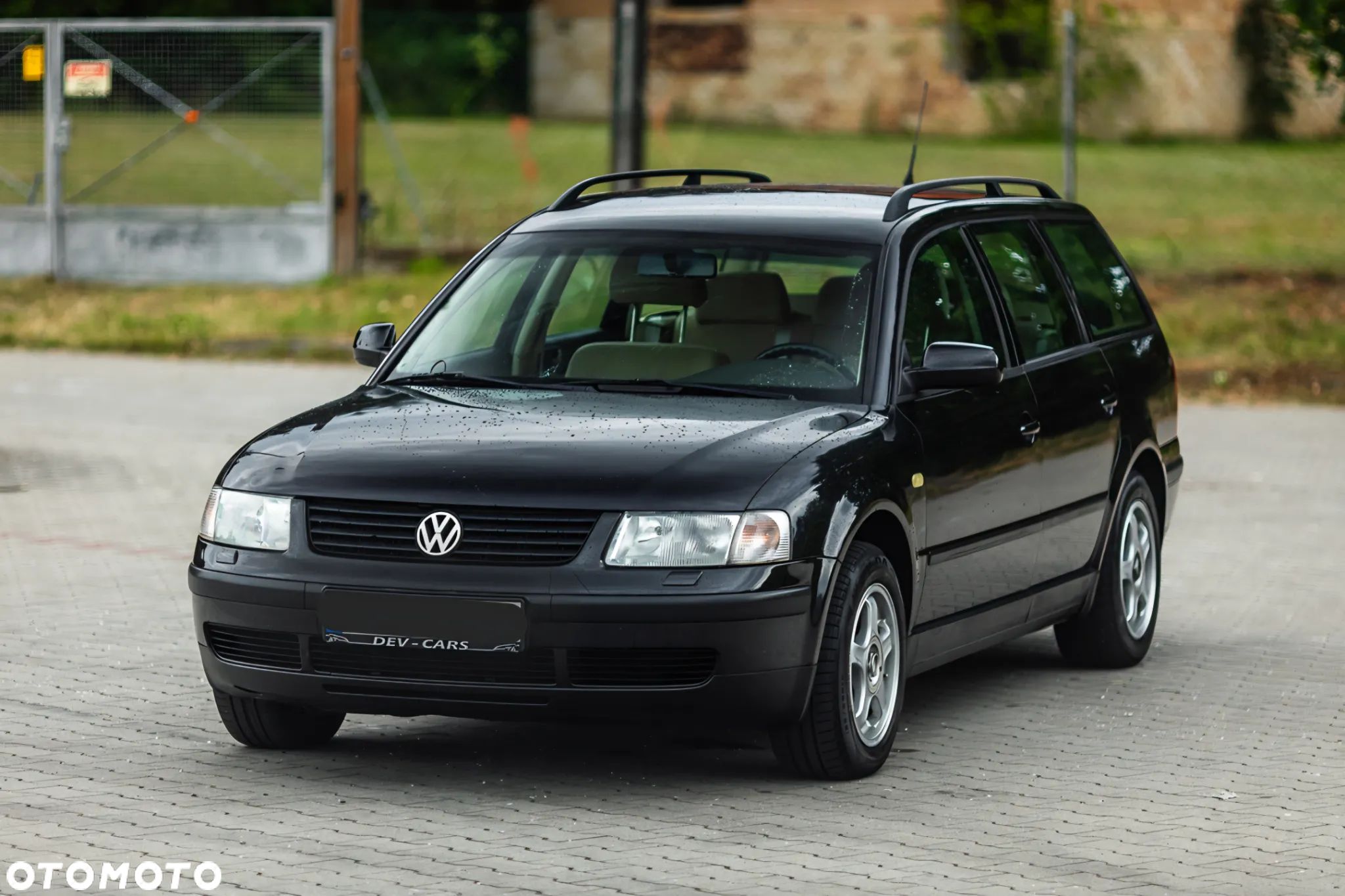 Volkswagen Passat 1.8T Comfortline - 1