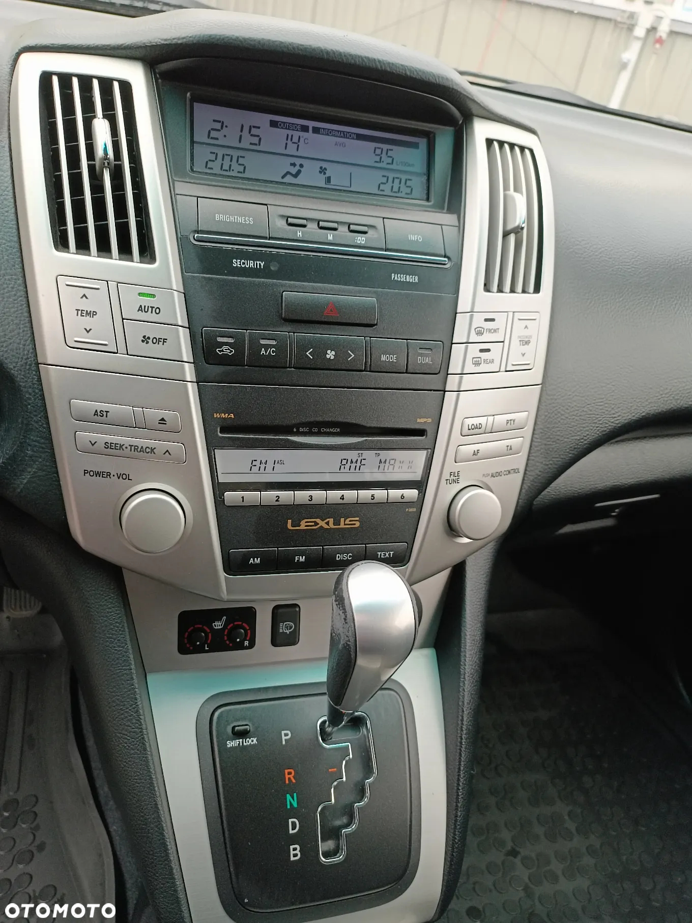 Lexus RX - 13