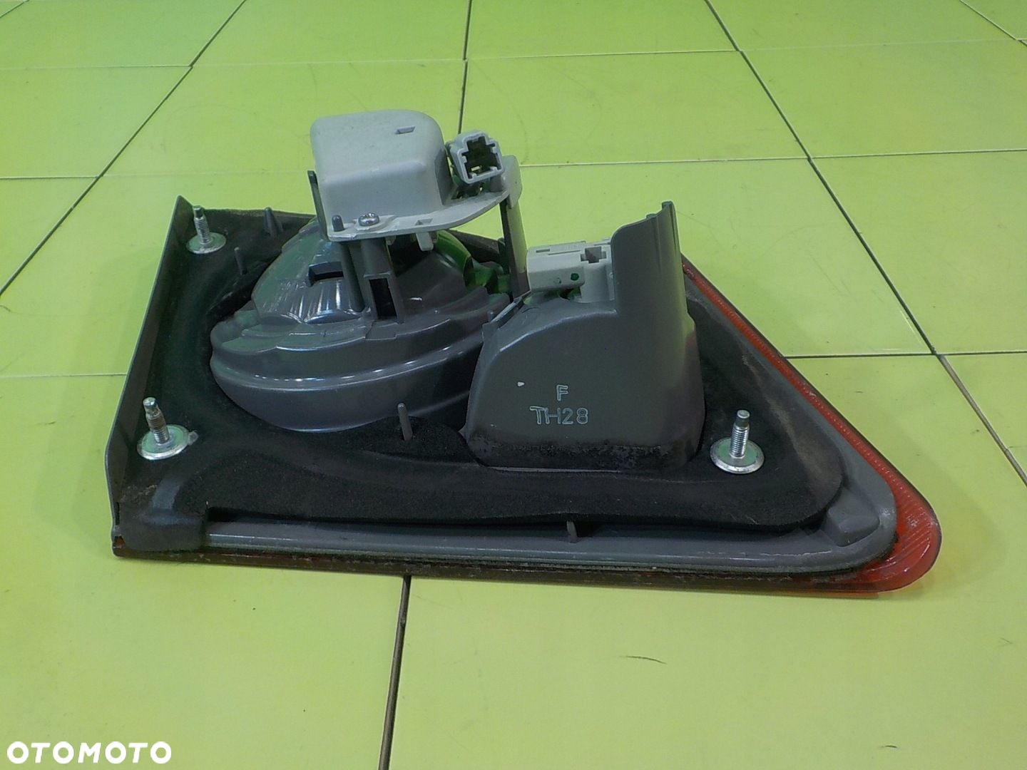 HONDA CIVIC VIII 1.4 I-DSI AUT 06r SEDAN lampa prawa tyl w klape - 6