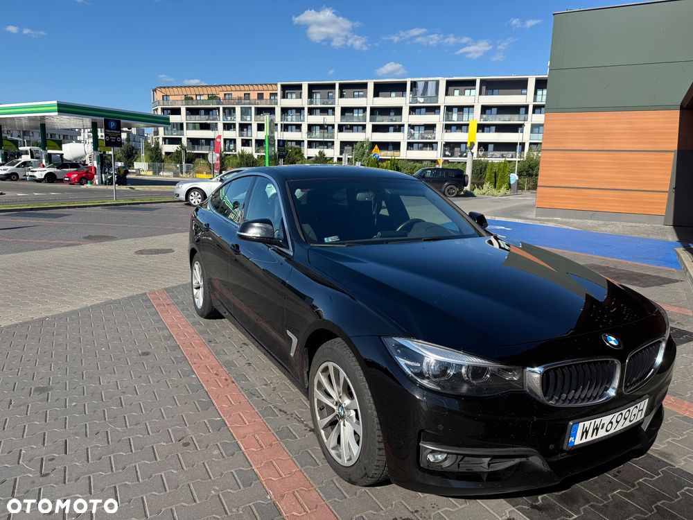 BMW 3GT 320i xDrive - 3