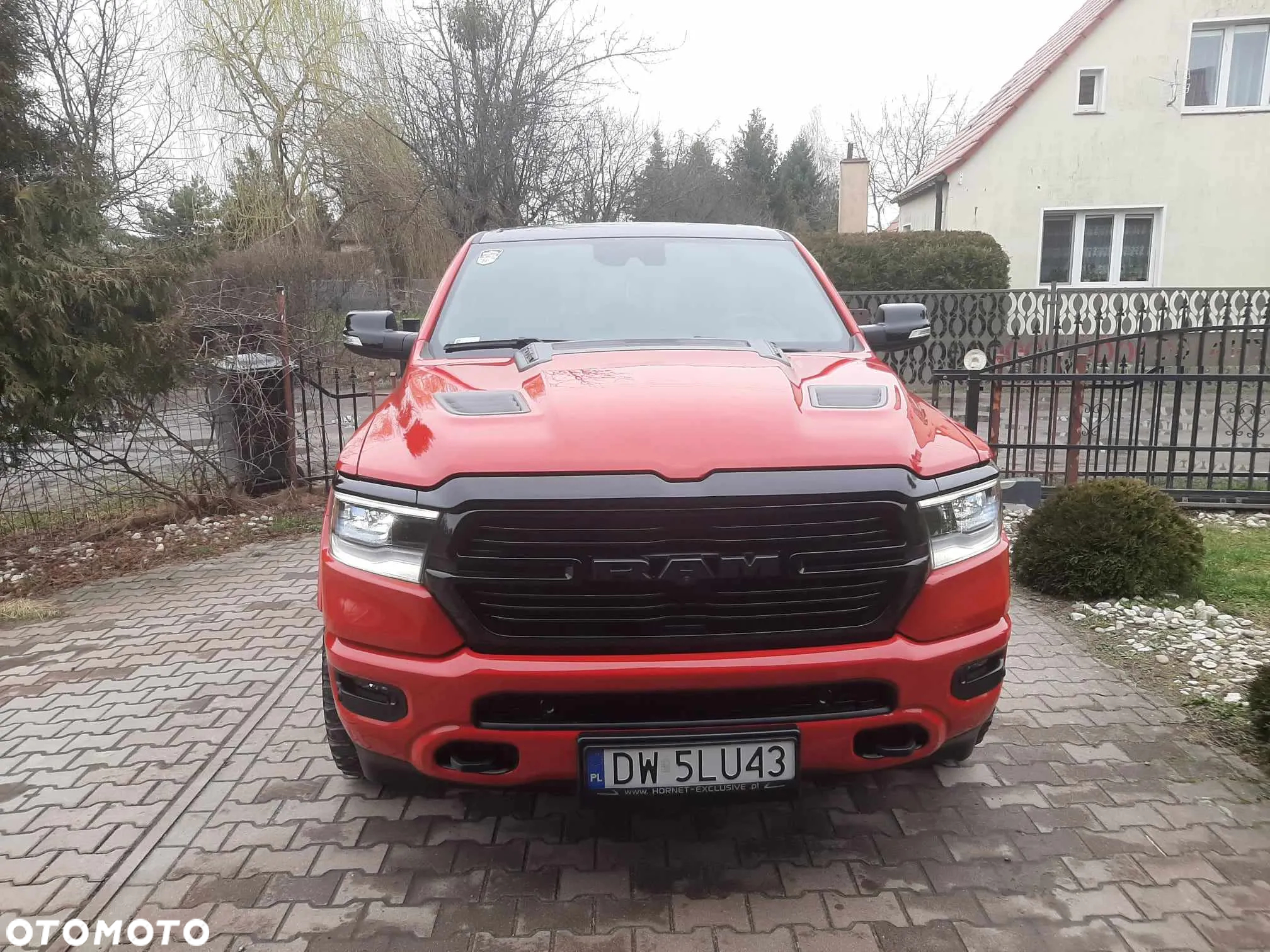 RAM 1500 Crew Cab Laramie - 8
