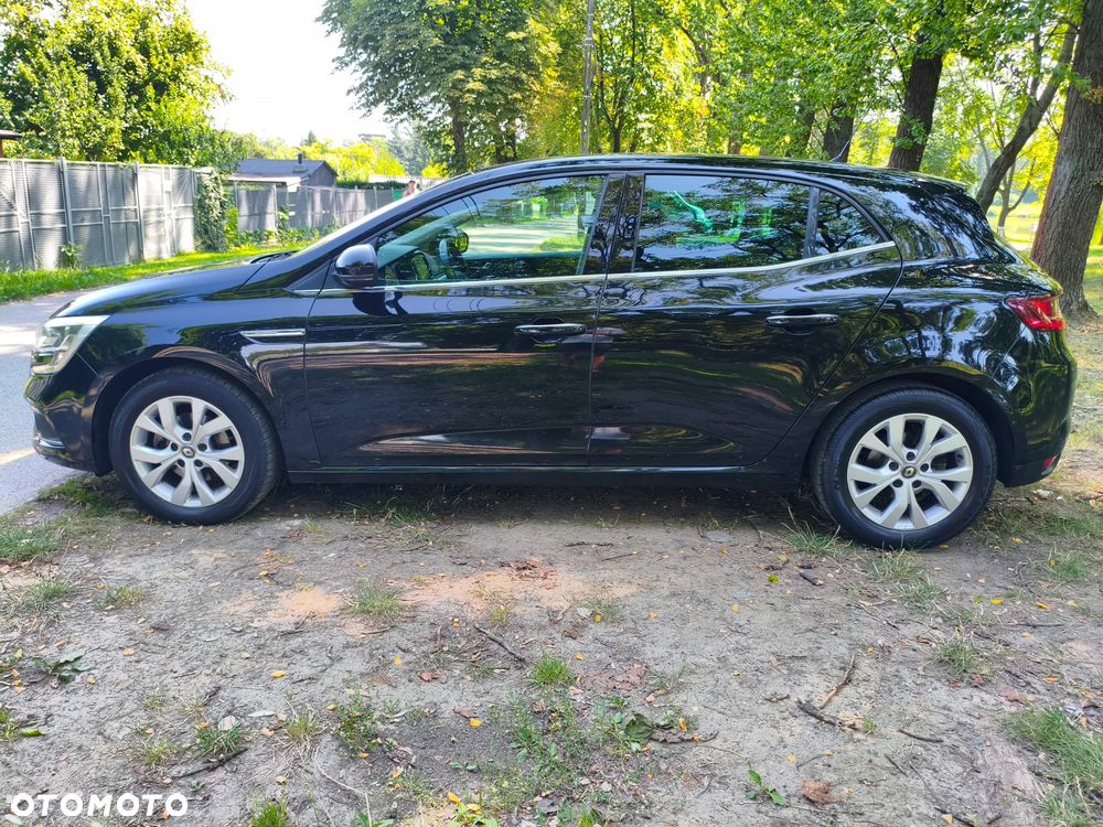 Renault Megane TCe 140 GPF EDC LIMITED - 10