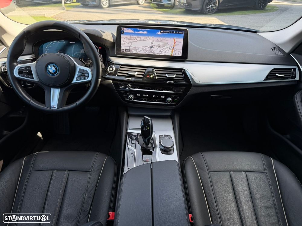 BMW 520 e - 22