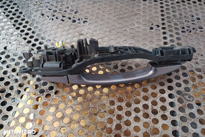 Maner deschidere din exterior usa fata stanga Opel Corsa D  [din 2006 pana  2011] seria Hatchback 5 - 2
